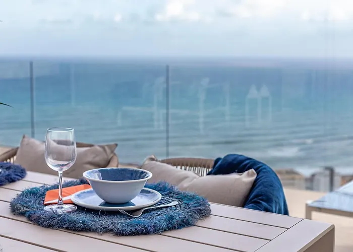 Penthouse Alba, Med One- Higueron, Apartment *